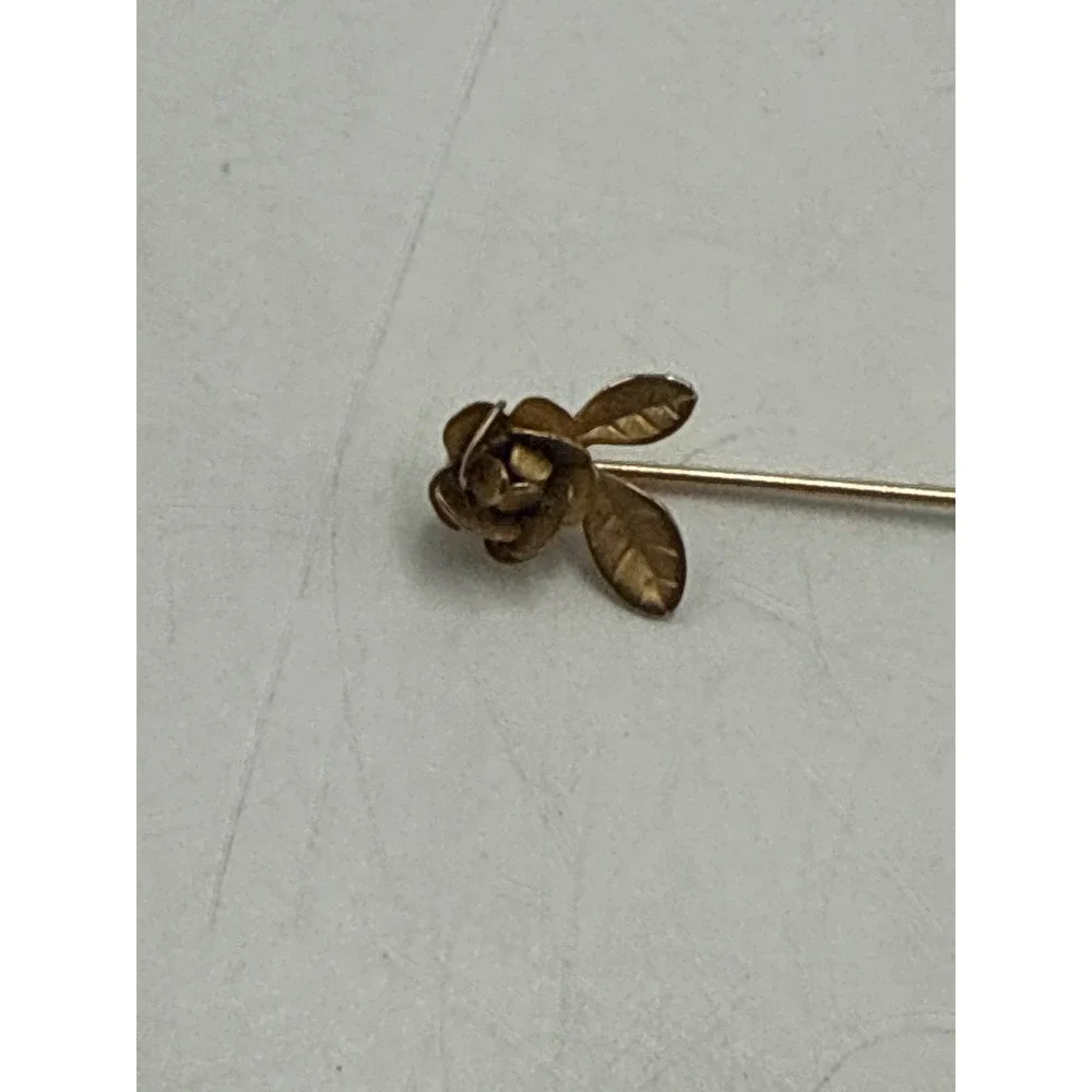 Vintage Rose Flower Stick Pin Gold Tone Floral Lapel Hat Scarf Pin with Clutch‎